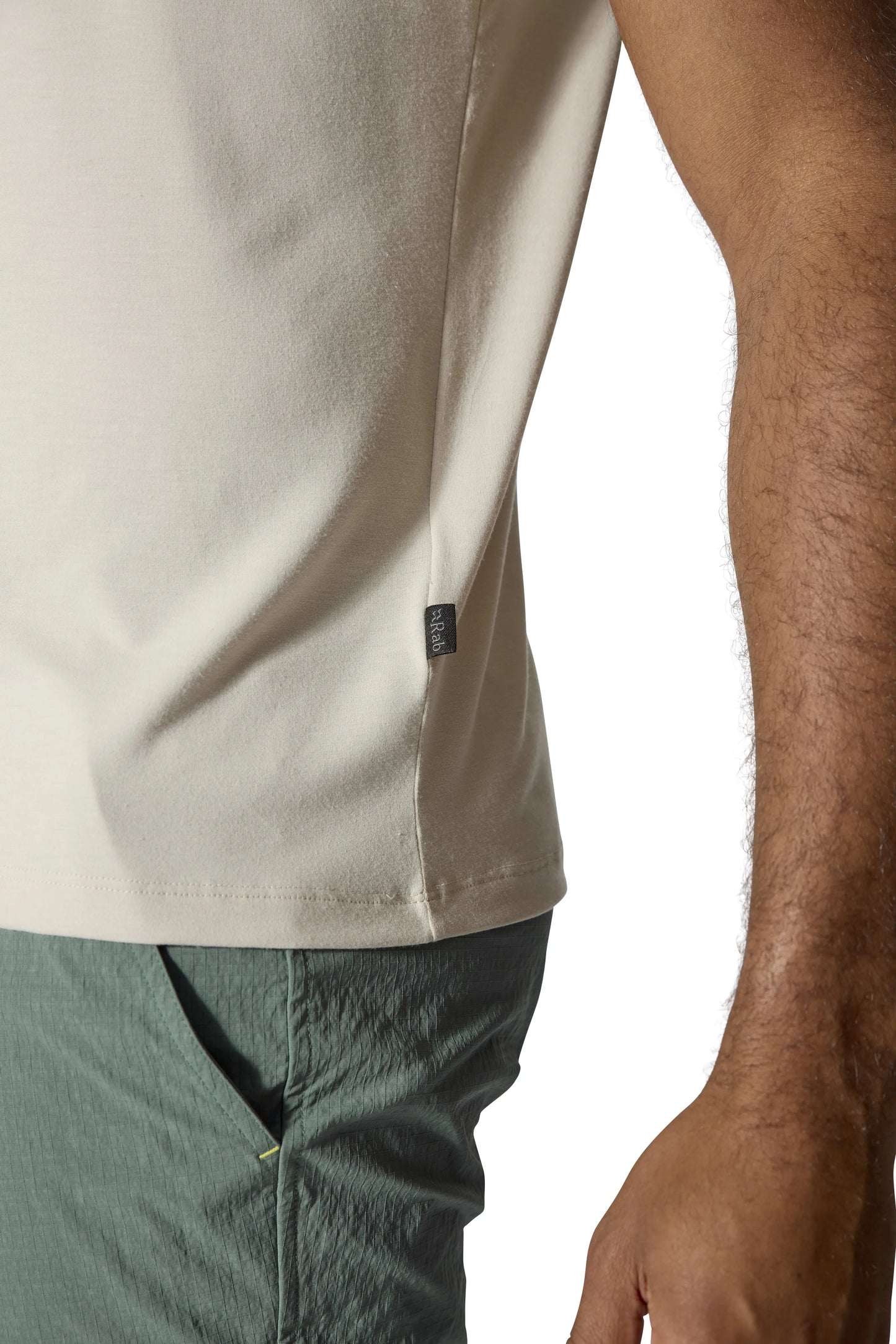 Rab Rivelin Pocket Tee Pebble / XXL
