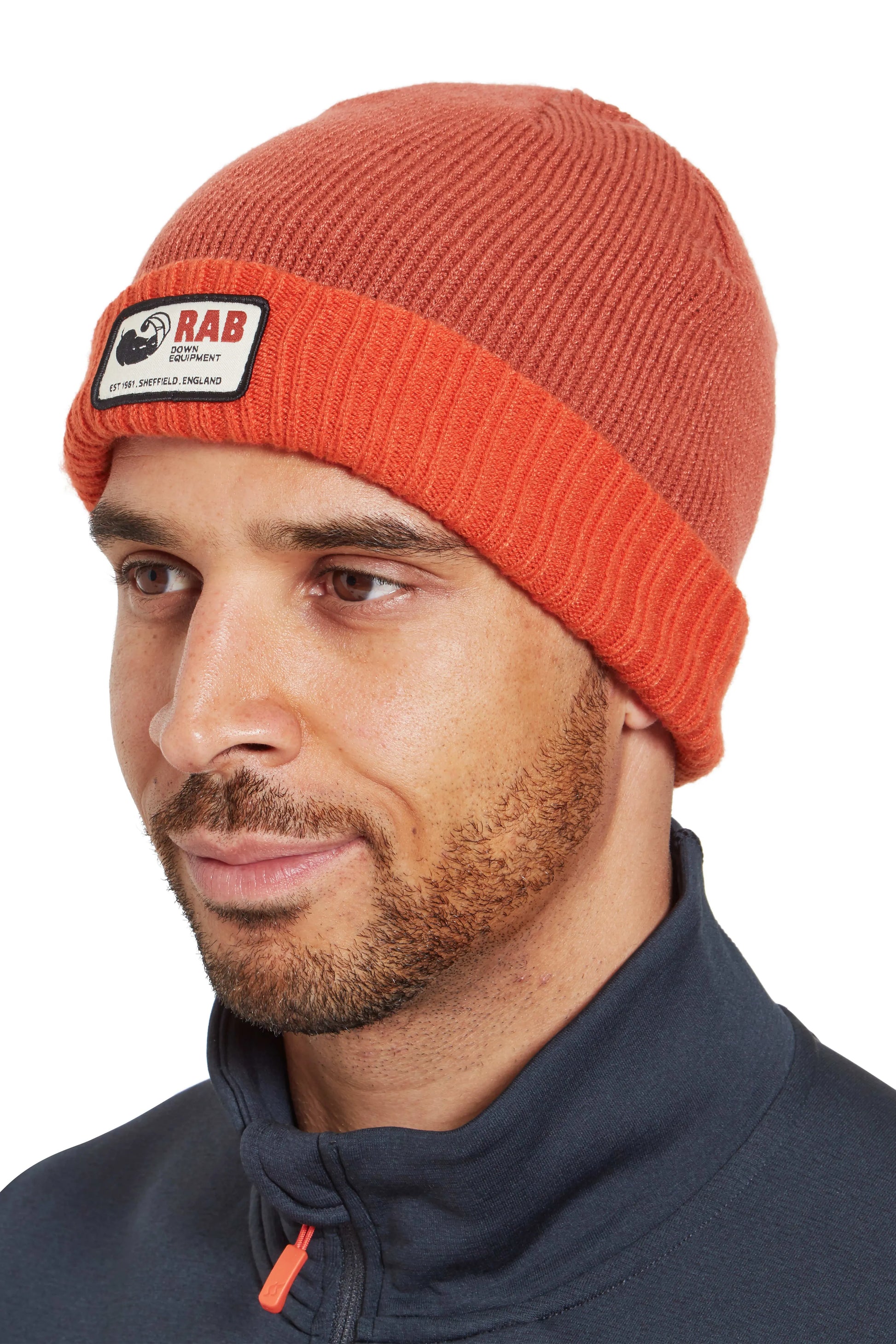 Rab Essential Beanie Tuscan Red/Red Grapefruit / ONE